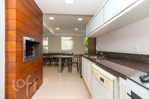 Image 25 - 229463